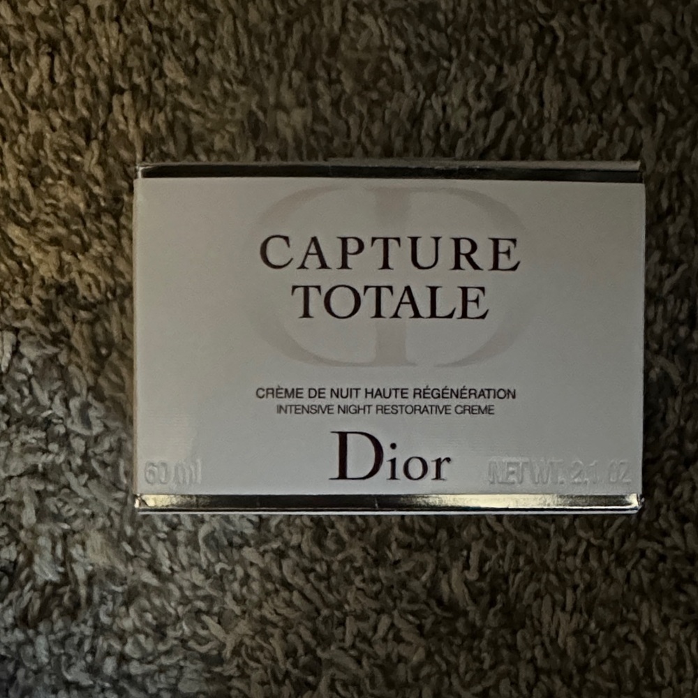 Dior Capture Totale Intensive Night Restorative Crème - 2.1oz / 60ml - NIB